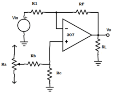 AC amplifier with external offset voltage compensating network